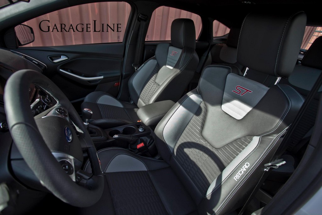 GarageLine Focus ST - Interior ST2 Package